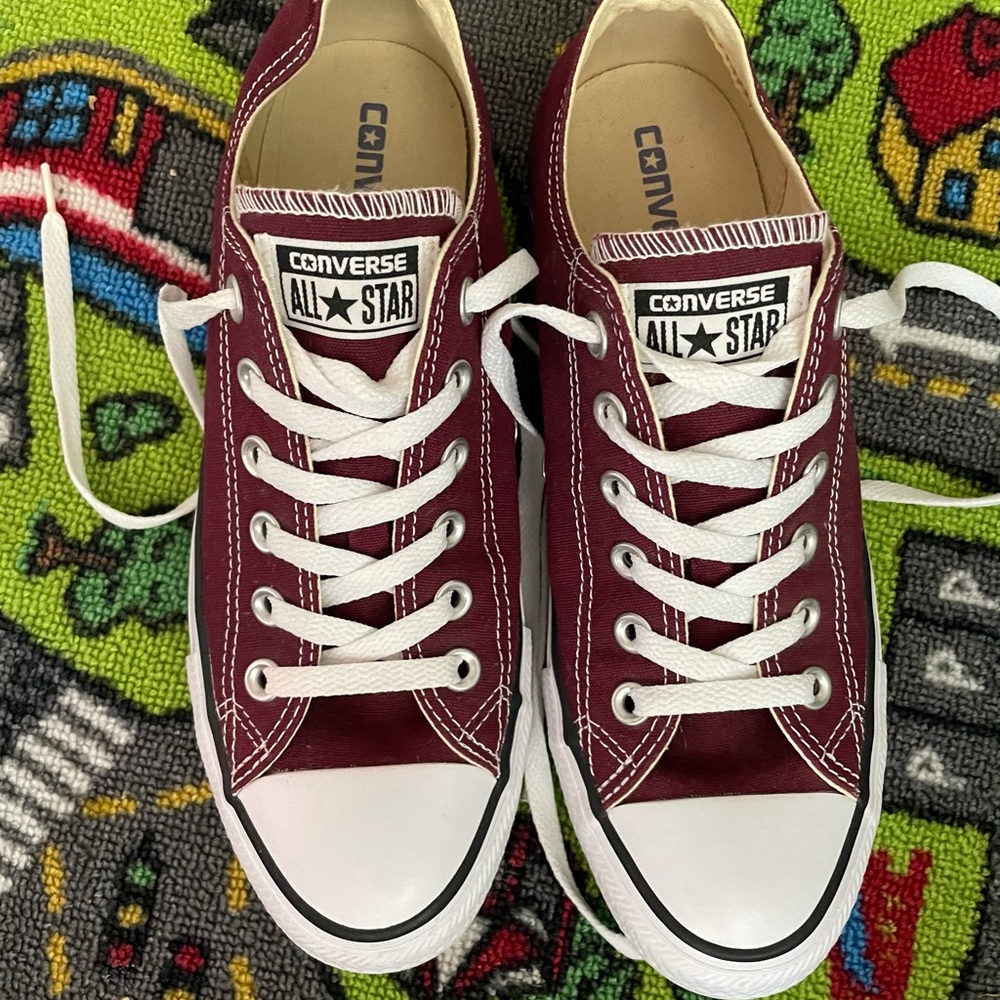 Maroon Converse W 8.5 M 6.5 Like NEW EUC WORN ONCE
